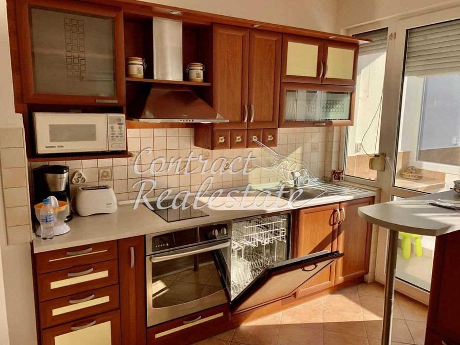 Тристаен Обзаведен Окръжна Болница !