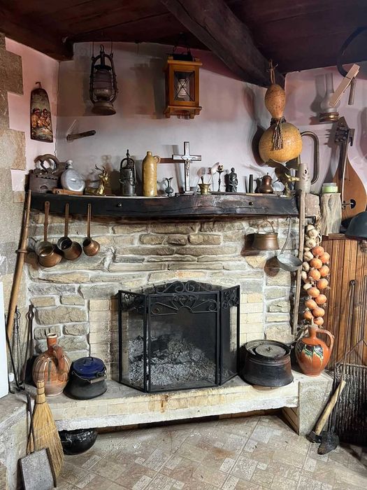 Продава се Къща в с. Конарското, Област Габрово - 246 кв.м за 793 €/кв.м - Снимка #8