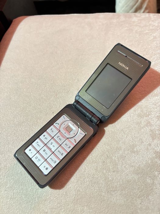 Продава се nokia 6170