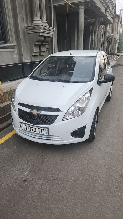 Насия савдога берилади бошига 1000.