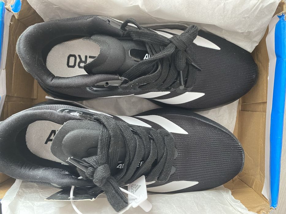 кроссовки Adidas