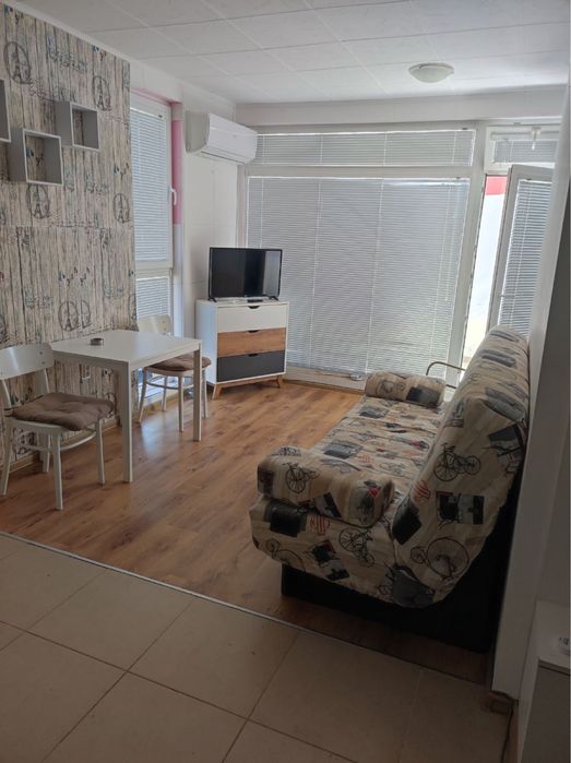 Двустаен апартамент под наем в Равда