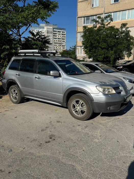 Продам Mitsubishi Outlander