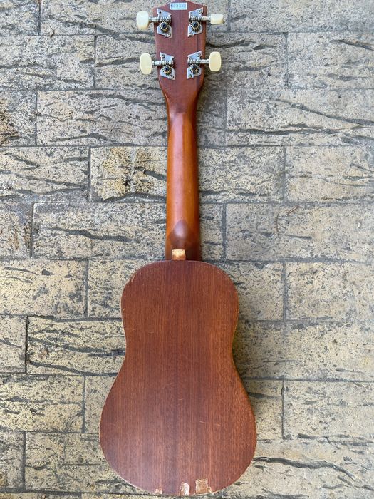 ukulele Maestro / Century Deluxe