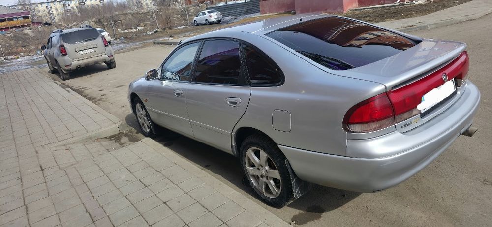 Mazda 626 ge 1.8L