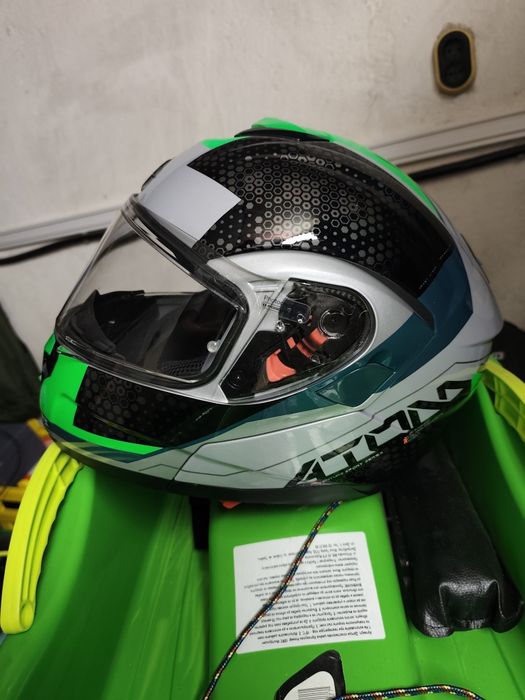 Модуларна каска MT ATOM SV