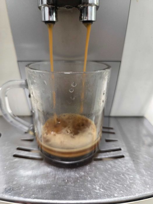 Espressor Automat DeLonghi Magnifica S ECAM23.210.W Aparat cu Cafea Boabe