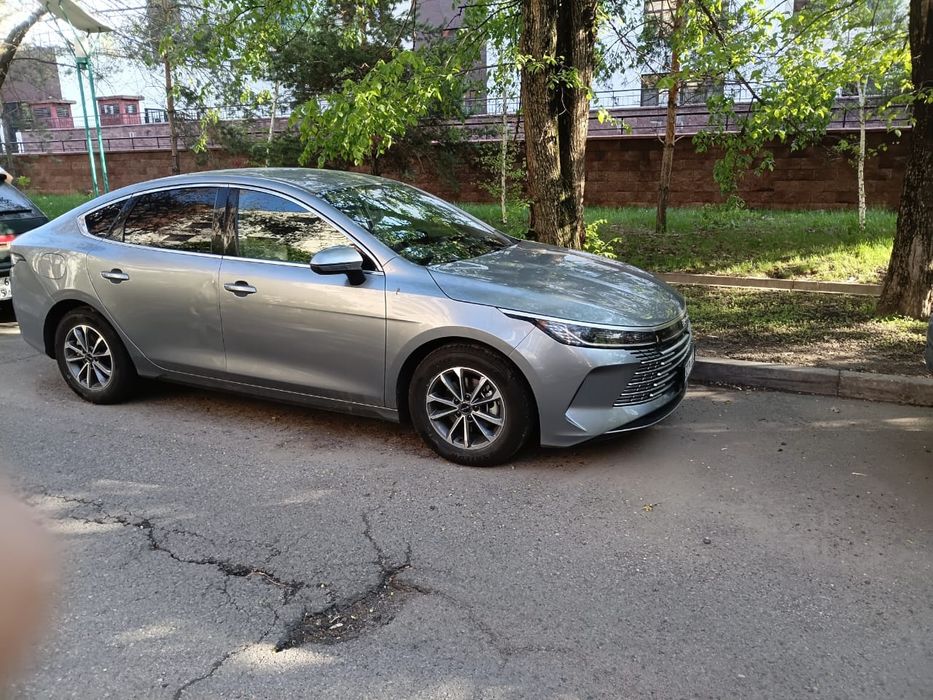 BYD Destroyer 05 2024 гибрид