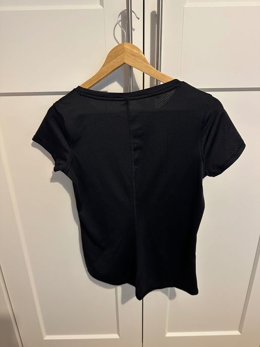 Tricou sport, mărimea XS, Under Armour, damă, negru