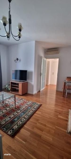 Apartament 3 camere cu vedere directă spre Arcul de Triumf