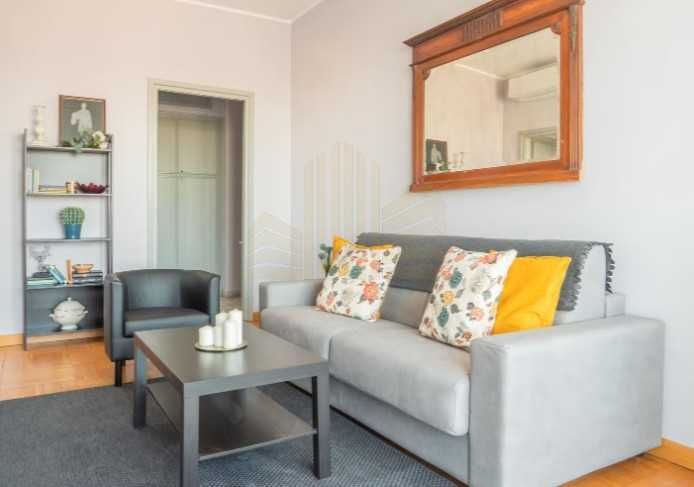 Дава се под наем Двустаен апартамент в Пловдив, Център - 65 кв.м за 219.3 € - Снимка #2