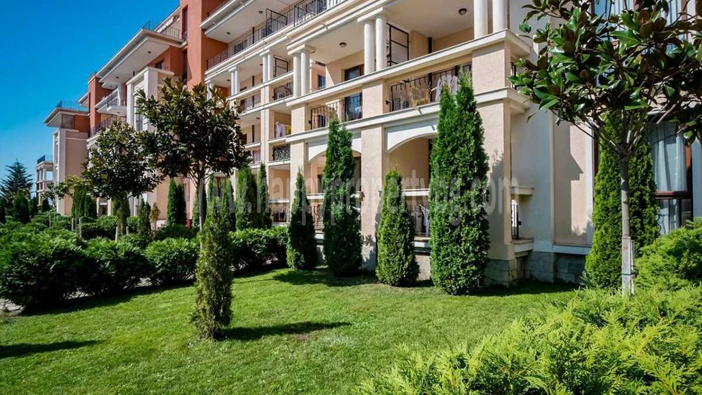 Продава се Едностаен апартамент в Свети Влас - 26 кв.м за 1904 €/кв.м - Снимка #9