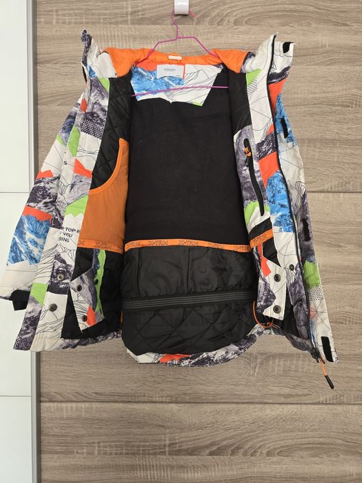 Зимно ски яке Reserved 140см