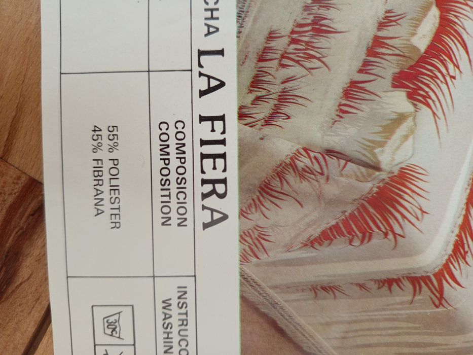 Шалте/покривало за легло+ 2  калъфки за възглавници