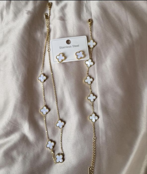 набор серьги браслет ожерелье