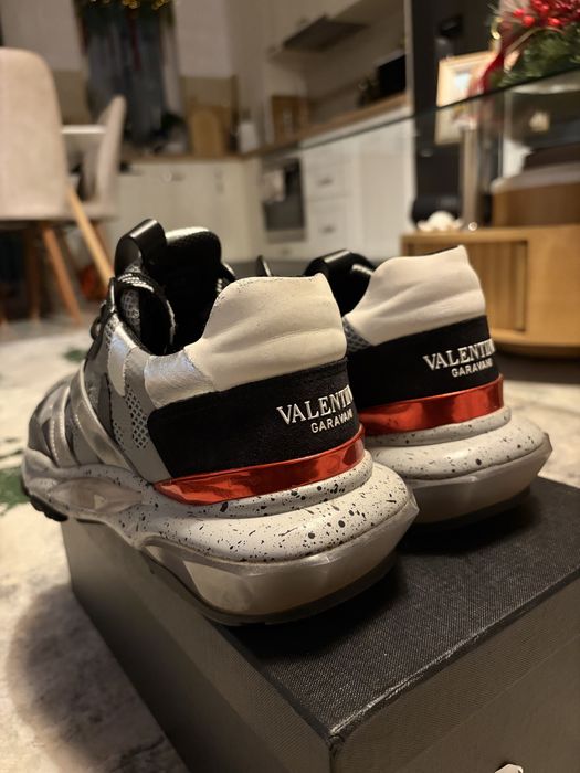 Adidasi/Sneakers Valentino Garavani Bounce - marimea 43