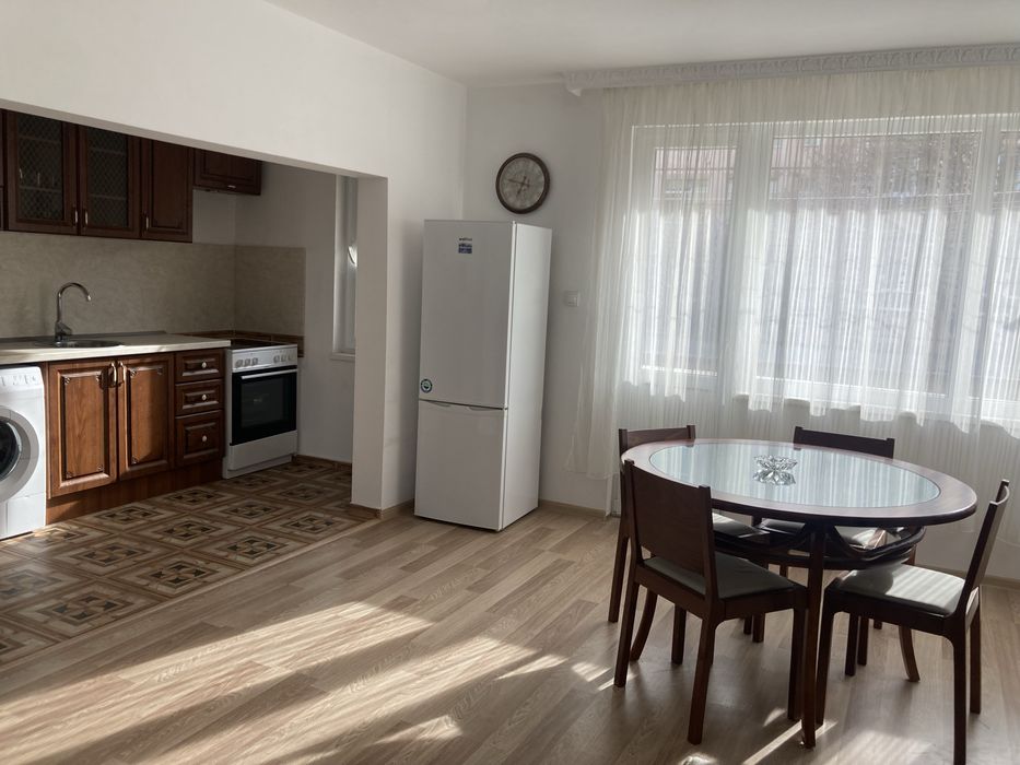 Дава се под наем Тристаен апартамент в Варна, Нептун - 110 кв.м за 765 € - Снимка #5