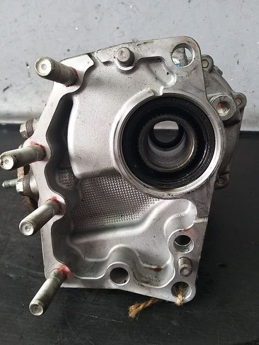 Cutie transfer fata toyota rav 4 2.2 d-4d automata 4X4 w82 1y131
