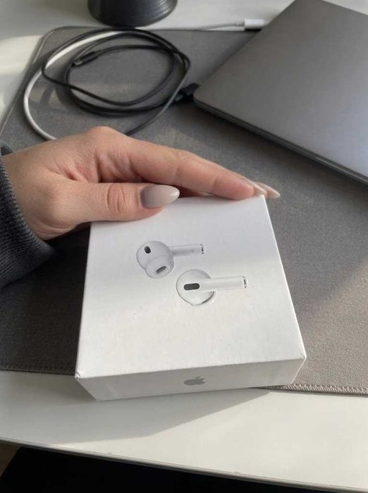Airpods Pro 3 с шумопотискане, MagSafe и USB-C зареждане, гаранция и фактура, еърподс про 3