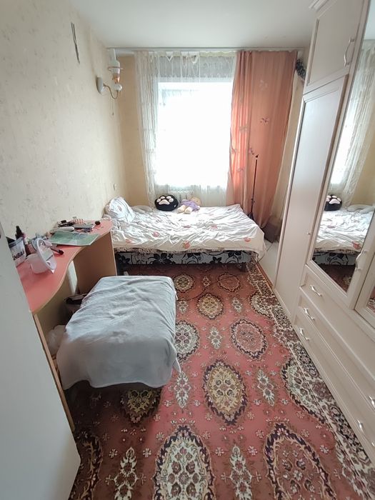 Продается 2-комн (3-52, 3 эт)