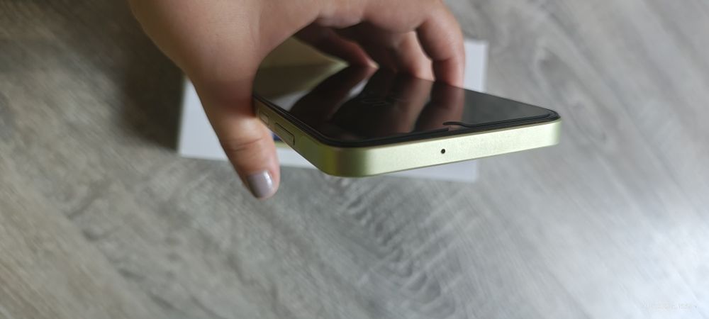 Телефон Samsung Galaxy A25  5G 256/8GB