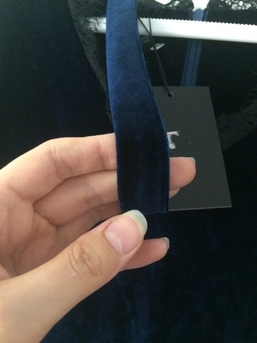 Платье велюровые,