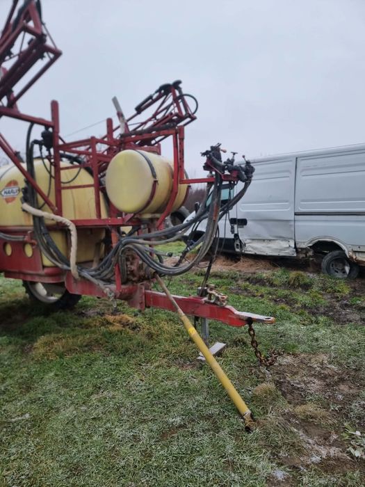 Hardi 2400 litri 18 m Metru