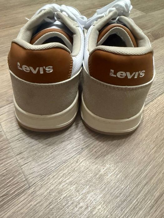 Продам Кеды Новые