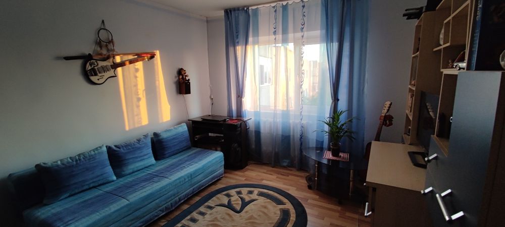 Apartament 3 camere 80mp