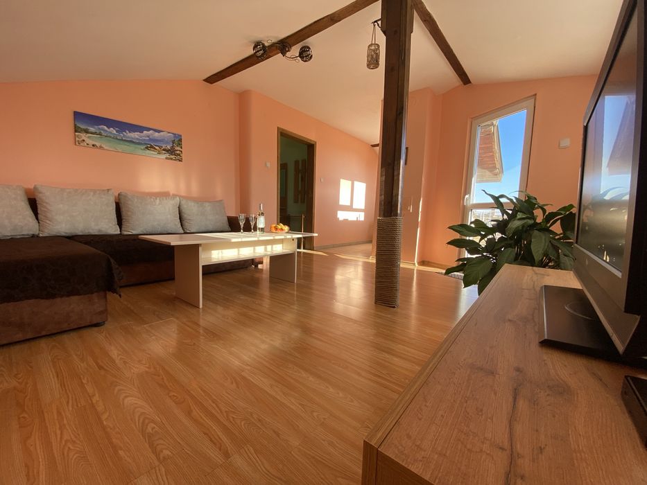 Дава се под наем Тристаен апартамент в Бургас, Сарафово - 70 кв.м за 408 € - Снимка #5