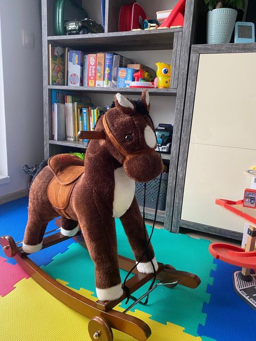 Balansoar Calut cu sunete