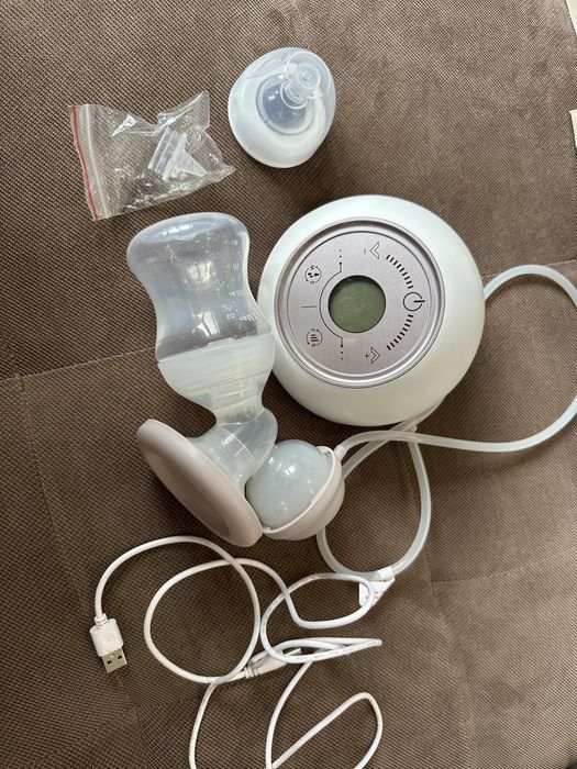 Електрическата помпа за кърма Cangaroo Elegance