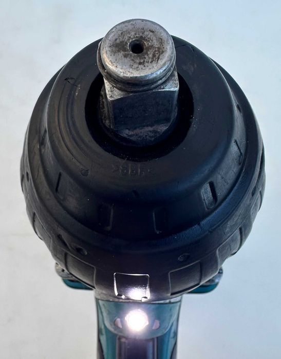 Makita DTW450 - Акумулаторен гайковерт 1/2'' 2x18V 5.0Ah