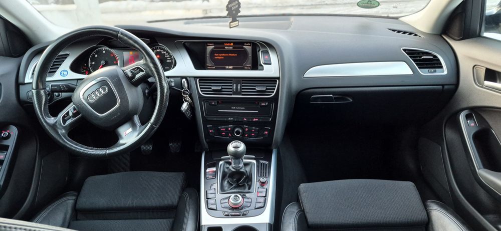 Audi a4 2.0 tdi 170 cp 3 x sline
