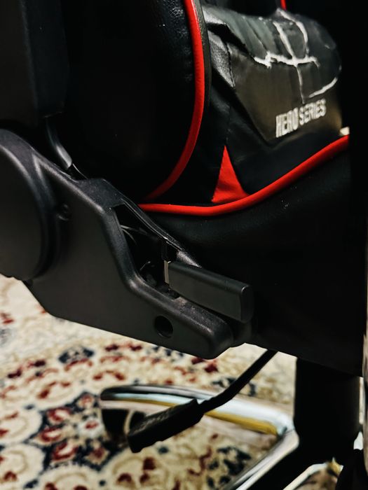 игравой кресло от компаний Hero series