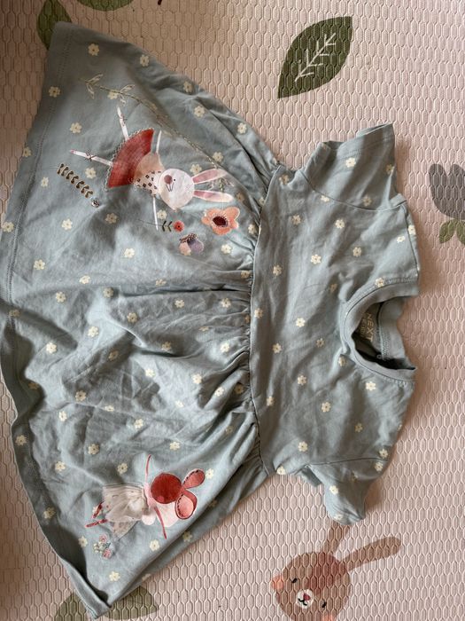 Next дрешки за момиче