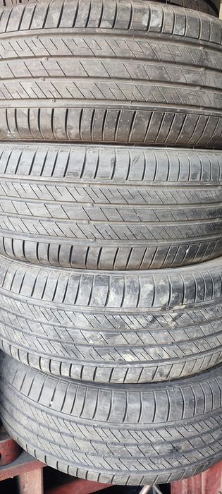 Kumho 225/55/R18 shina sotiladi