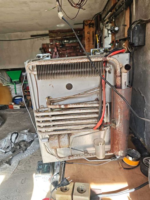 Газов хладилник за каравана и кемпер