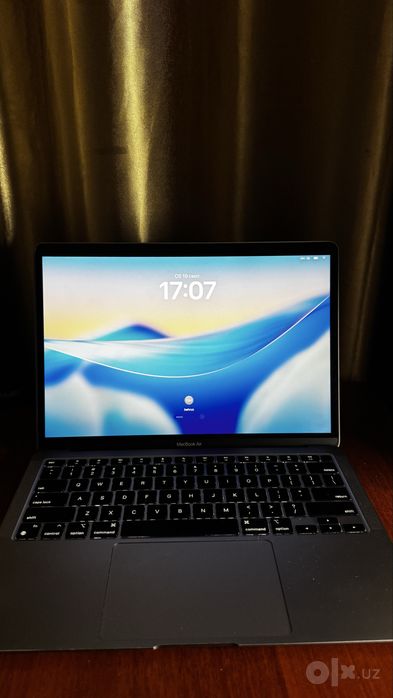 Macbook air M1 apple