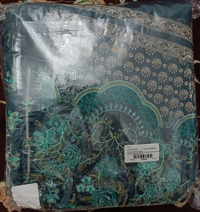 Продам ткани для платья