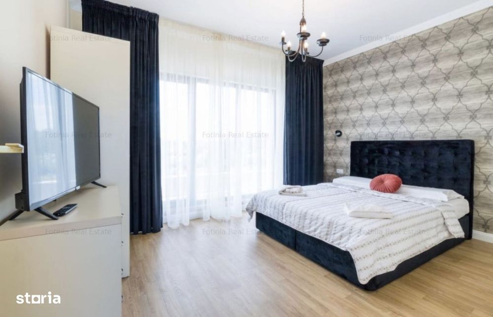 Penthouse cu 3 camere, balcon și garaj, central