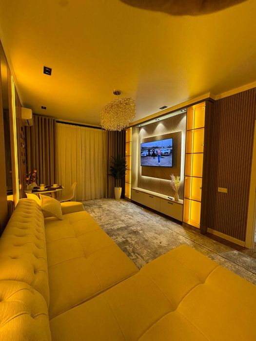 Срочно Яккасарай Массив Башлык 1в2/3/5  евро ремонт с мебелью техникой