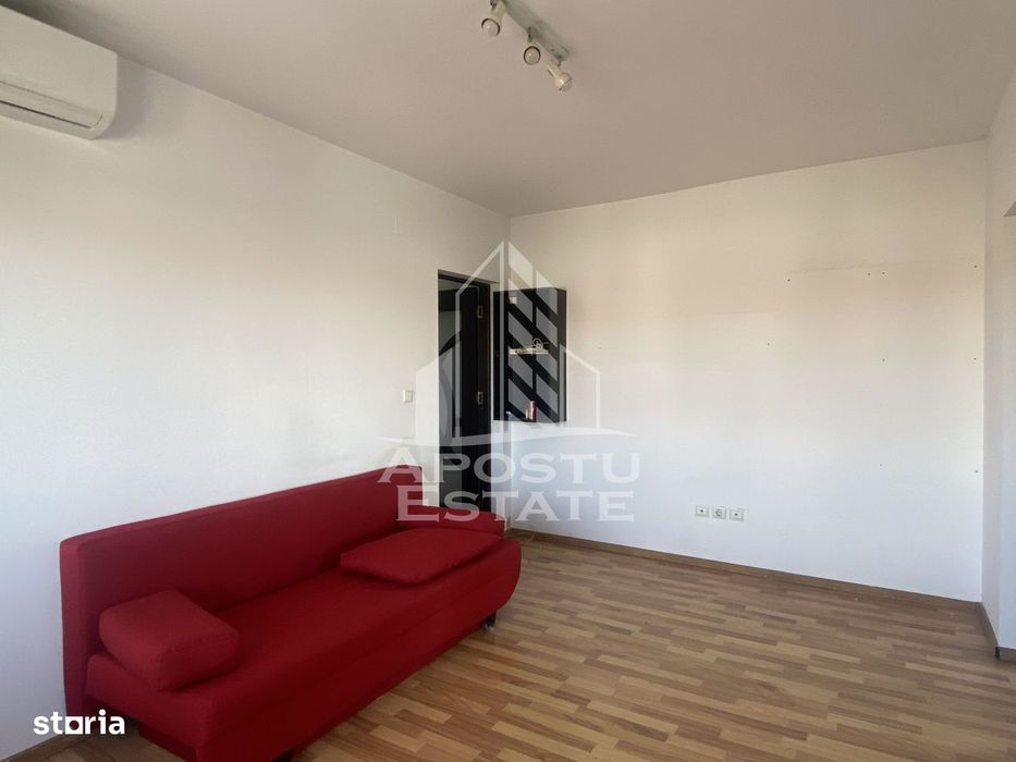 Apartament cu 3 camere Judetean