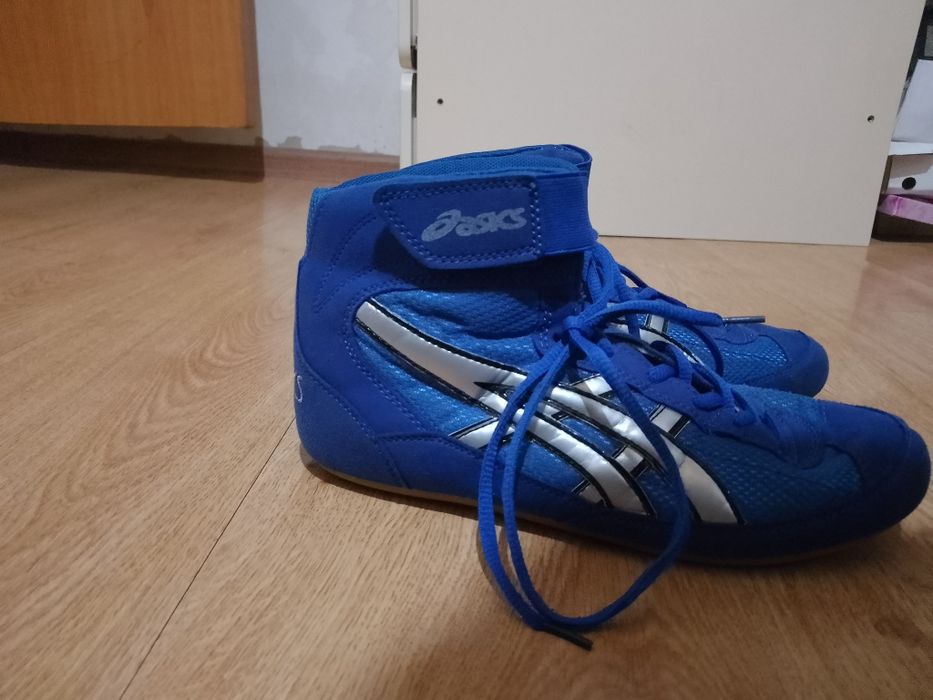 Борцовки Asics бу 40 размер