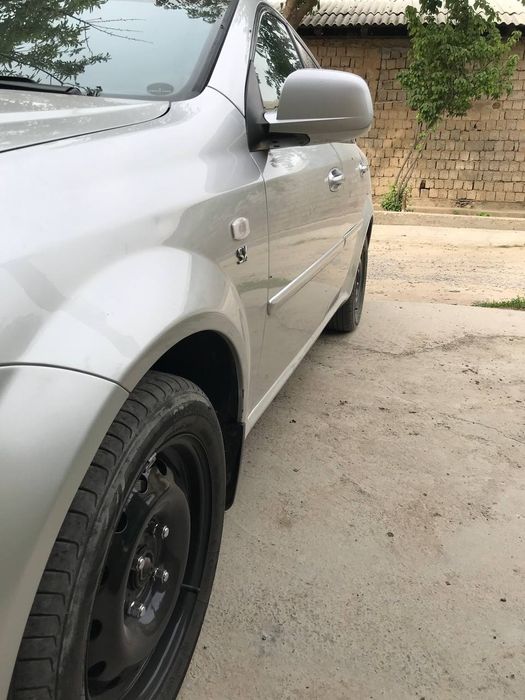 Laseti sotiladi 2015