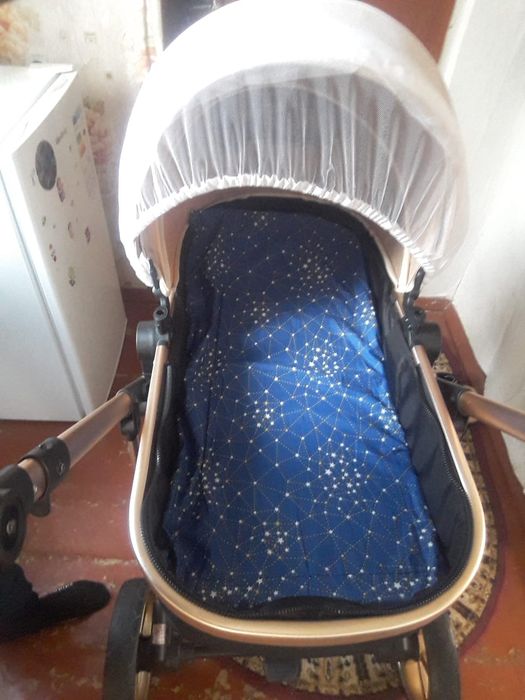 Продам‼️‼️‼️ Коляску и ходунок‼️‼️‼️