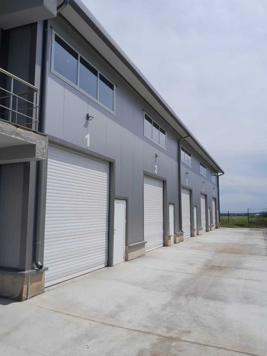 Давам под наем помещение за автосервиз или склад