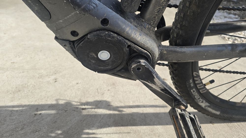 Vând bicicleta electrica Bulls