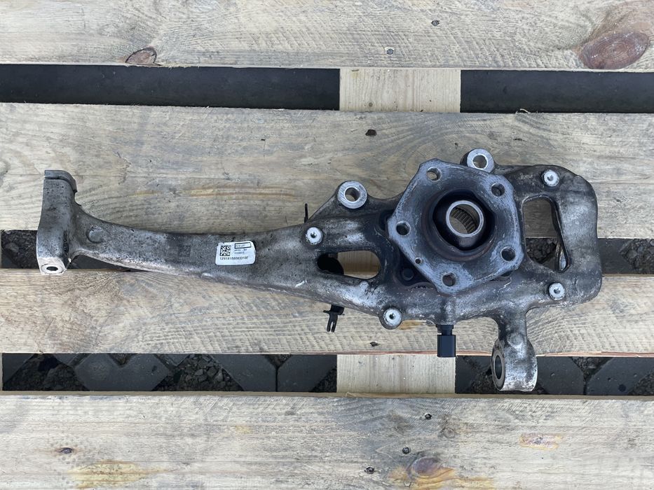 Преден ляв шенкел AUDI Q5 / SQ5 80A407559