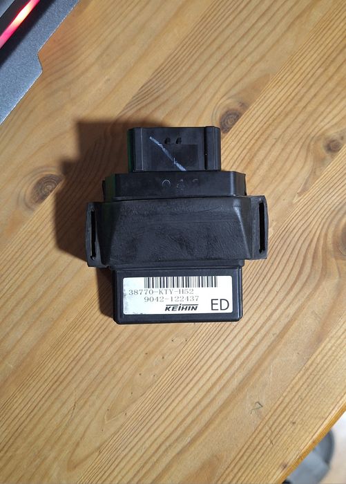 ECU honda cbr125r jc50